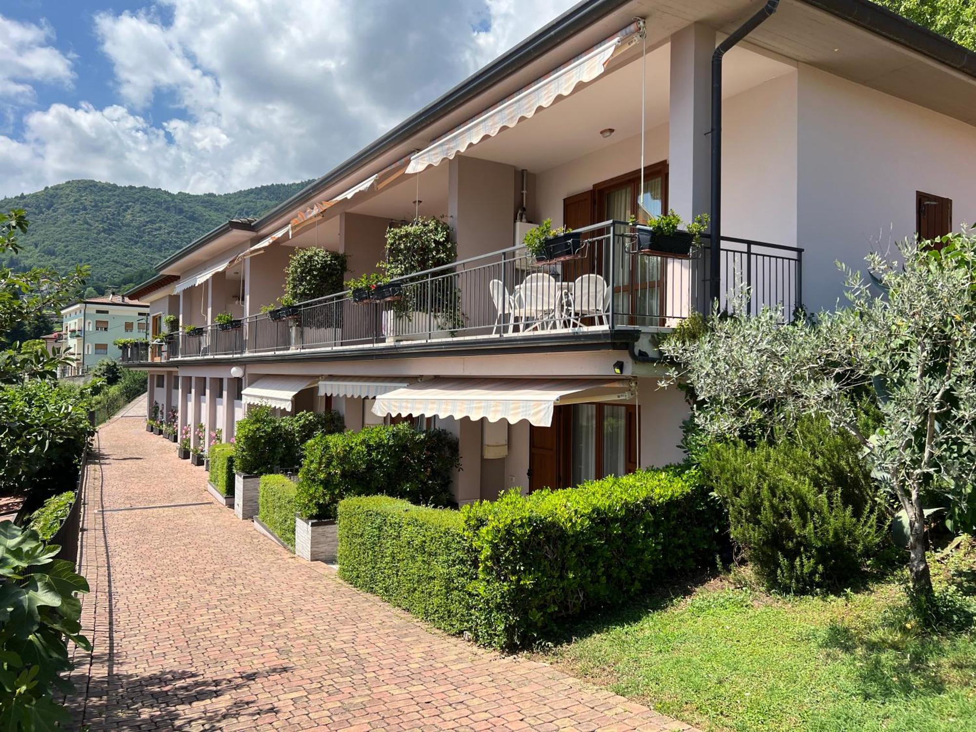Aparthotel Mirabel *